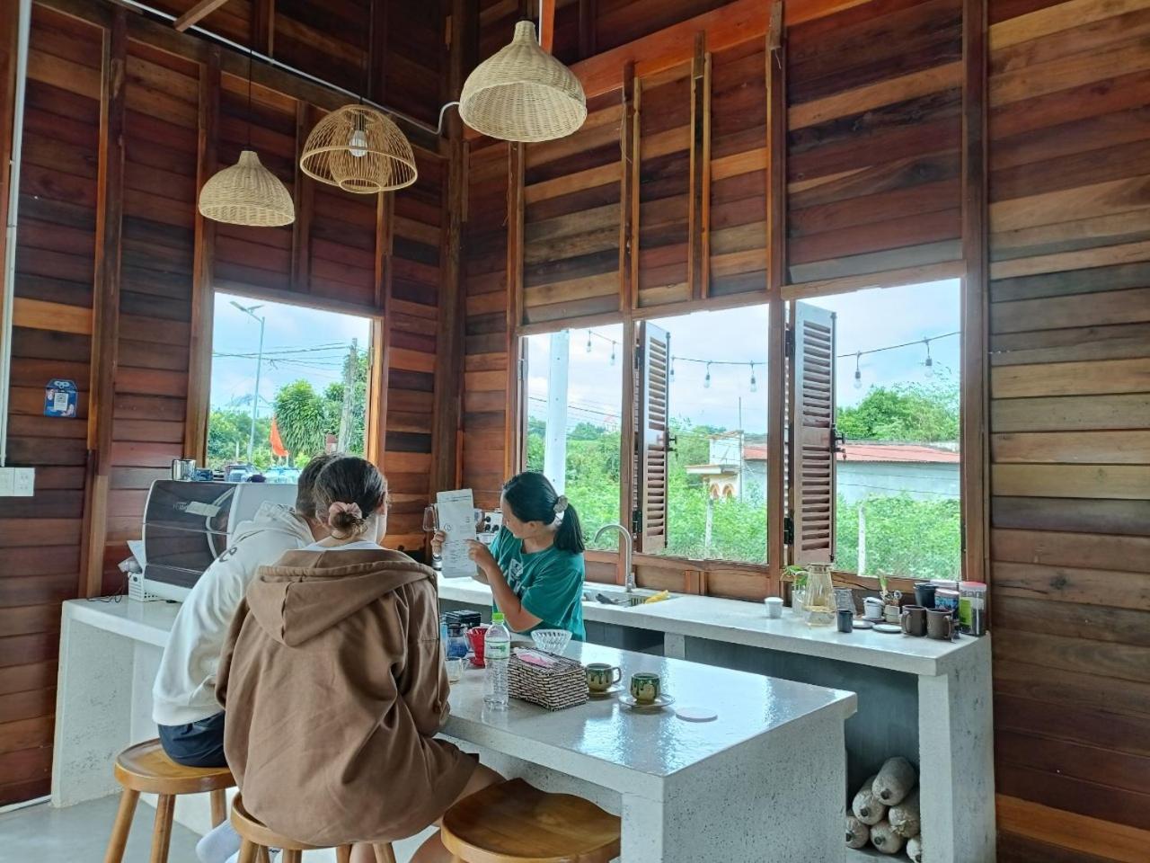 Elon Coffee * Da Lat